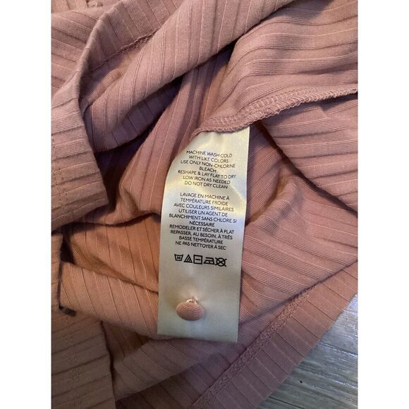 Anthropologie Ribbed Knit Off The Shoulder Top Mauve Pink Sweater Small NWT - Picture 7 of 8